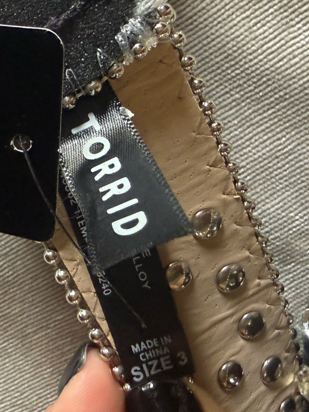 Torrid Black & Silver Studded Glitter Belt Women’s Plus Size 3, 3X Size (22-24) - Picture 9 of 10